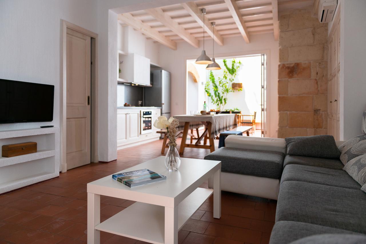 Villa Cal Bisbe Ciutadella  Esterno foto